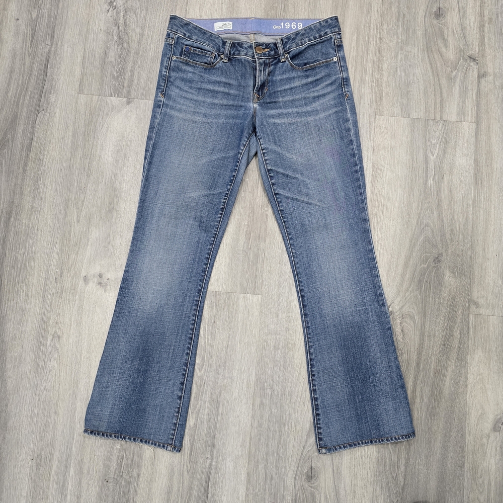 GAP Women's Flare Jeans in Classic Blue